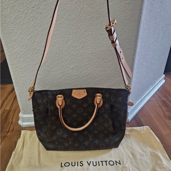 💯% AUTHENTIC LV Turenne MM - Picture 4 of 7
